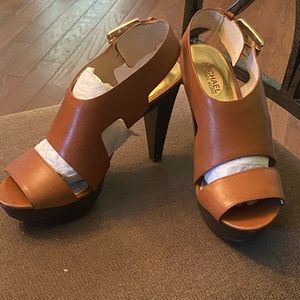 Sz9 Michael Kors sandals